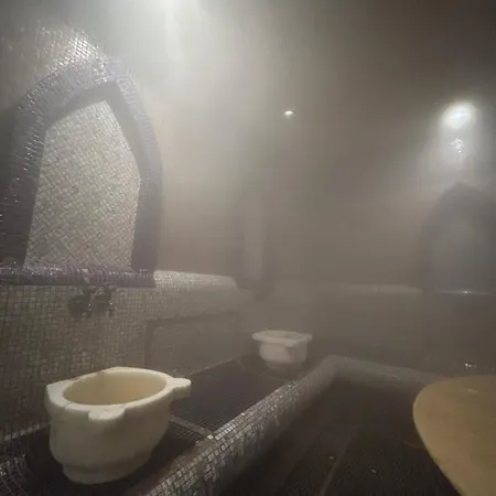 The Nature View Suite, Part Of Terra Complex & * 반스코